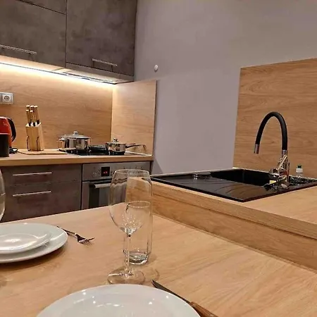 Apartment Royal Blue Grand No 4 Port *